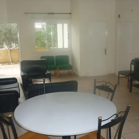 Latsia Budget Residences Appartement