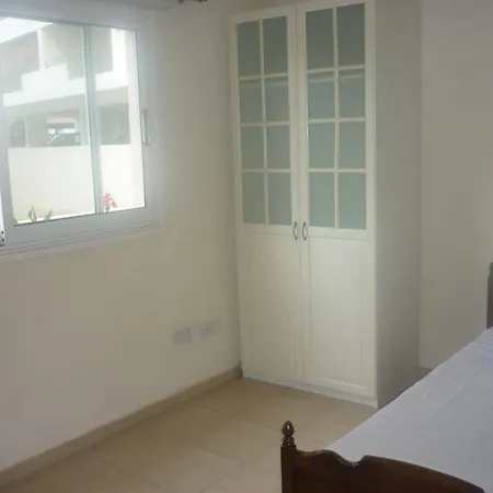 Latsia Budget Residences Apartament